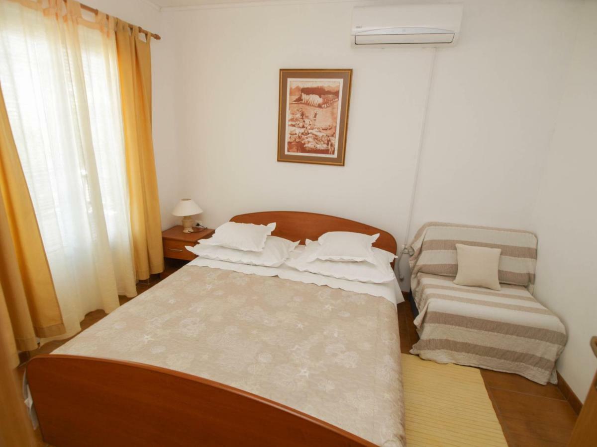 Apartments Jadranka Tučepi Exteriör bild