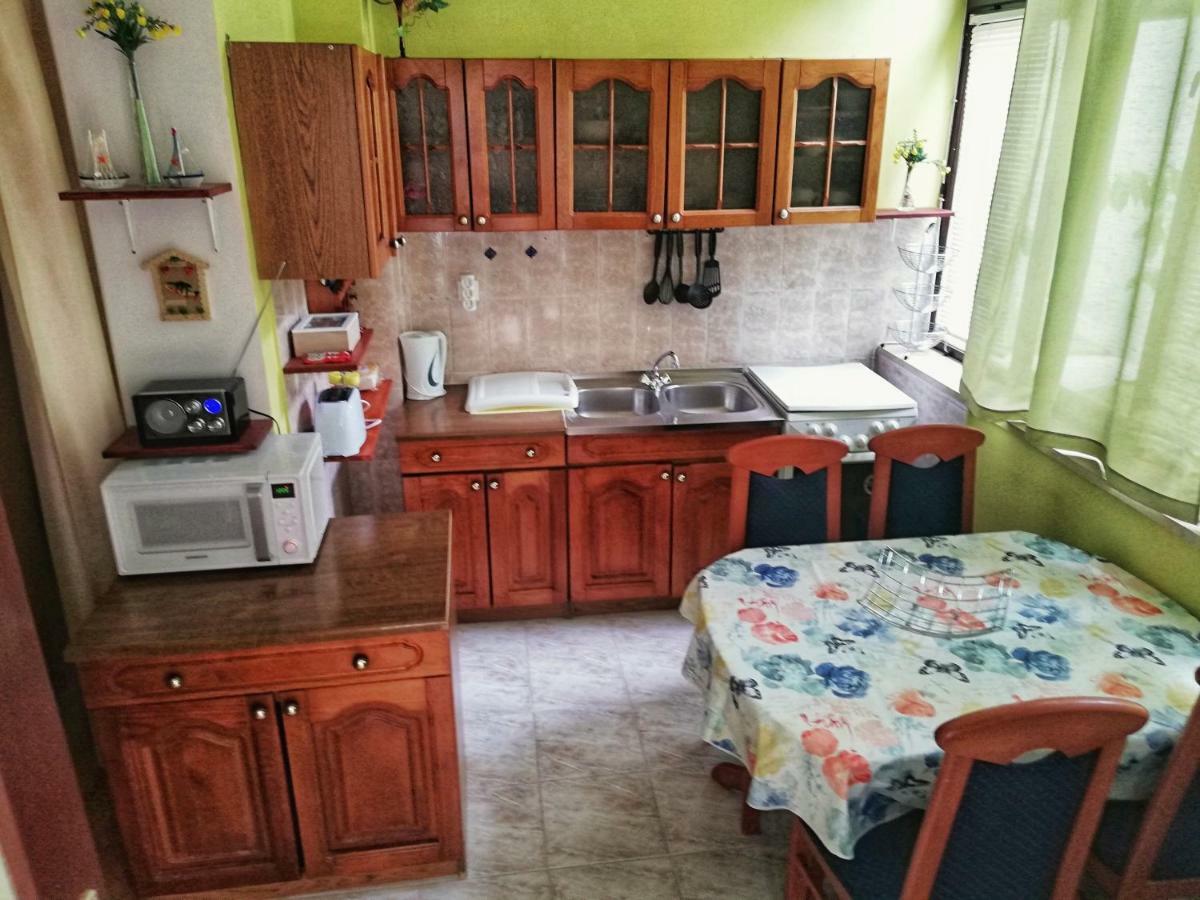 Apartments Jadranka Tučepi Exteriör bild